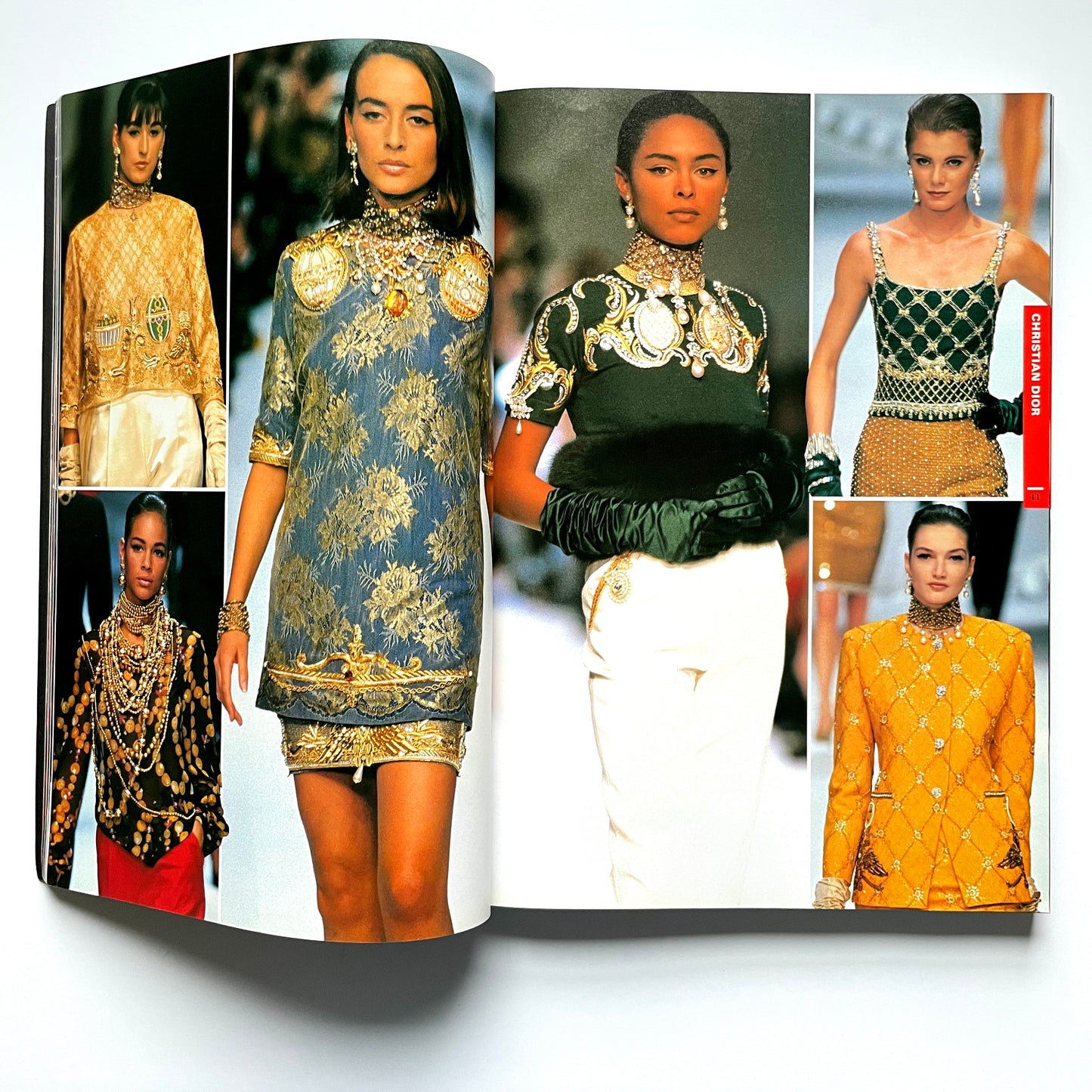 The Fashion Collections Paris-London: '90 - '91 Autumn/Winter
